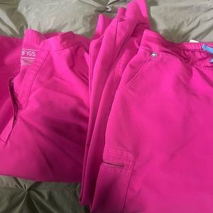 FIG XL scrubs - pink, great condition
